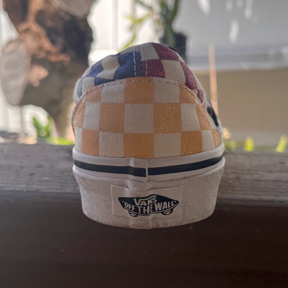 Vans, checkered and colorful - Picture 7 of 7